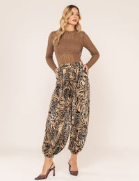 Calça Aladim Animal Print Kiara - Marrom