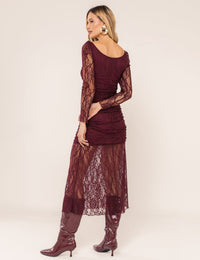 Vestido em Renda Naomi - Vinho