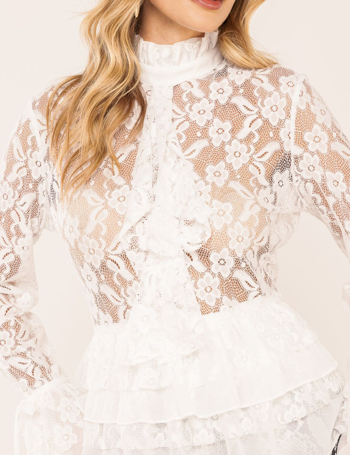 Camisa em Renda Flora - Off White