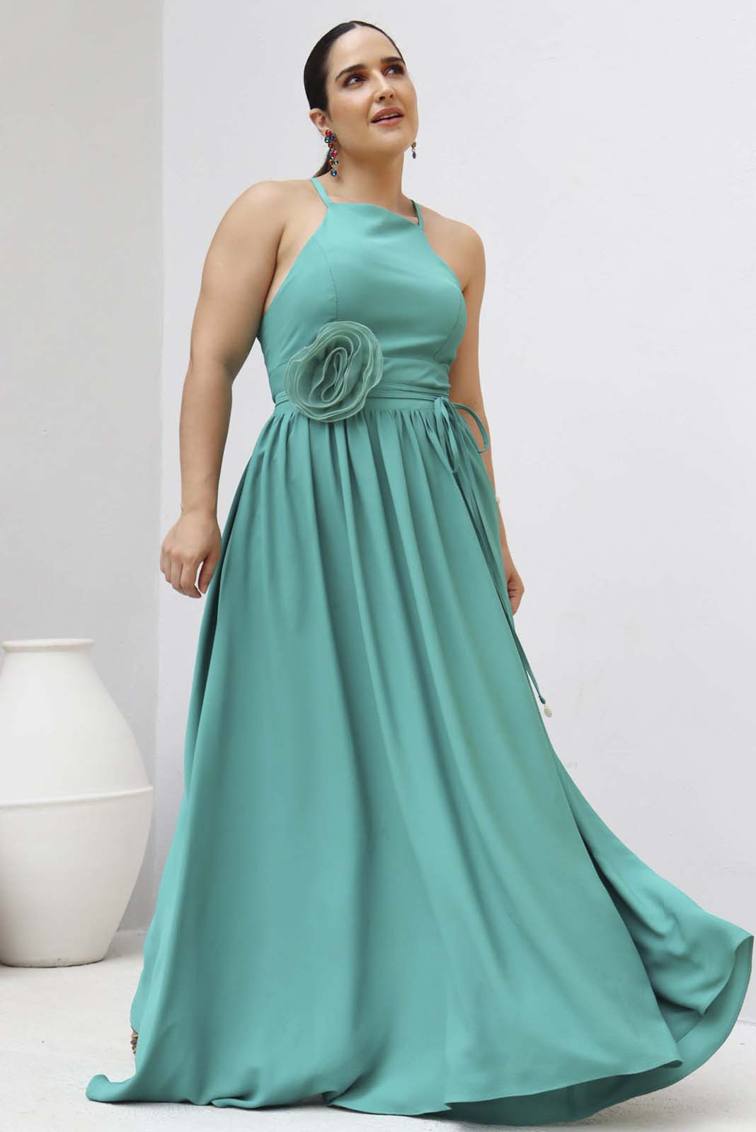 Vestido Longo Fluido Flor 3D Verde