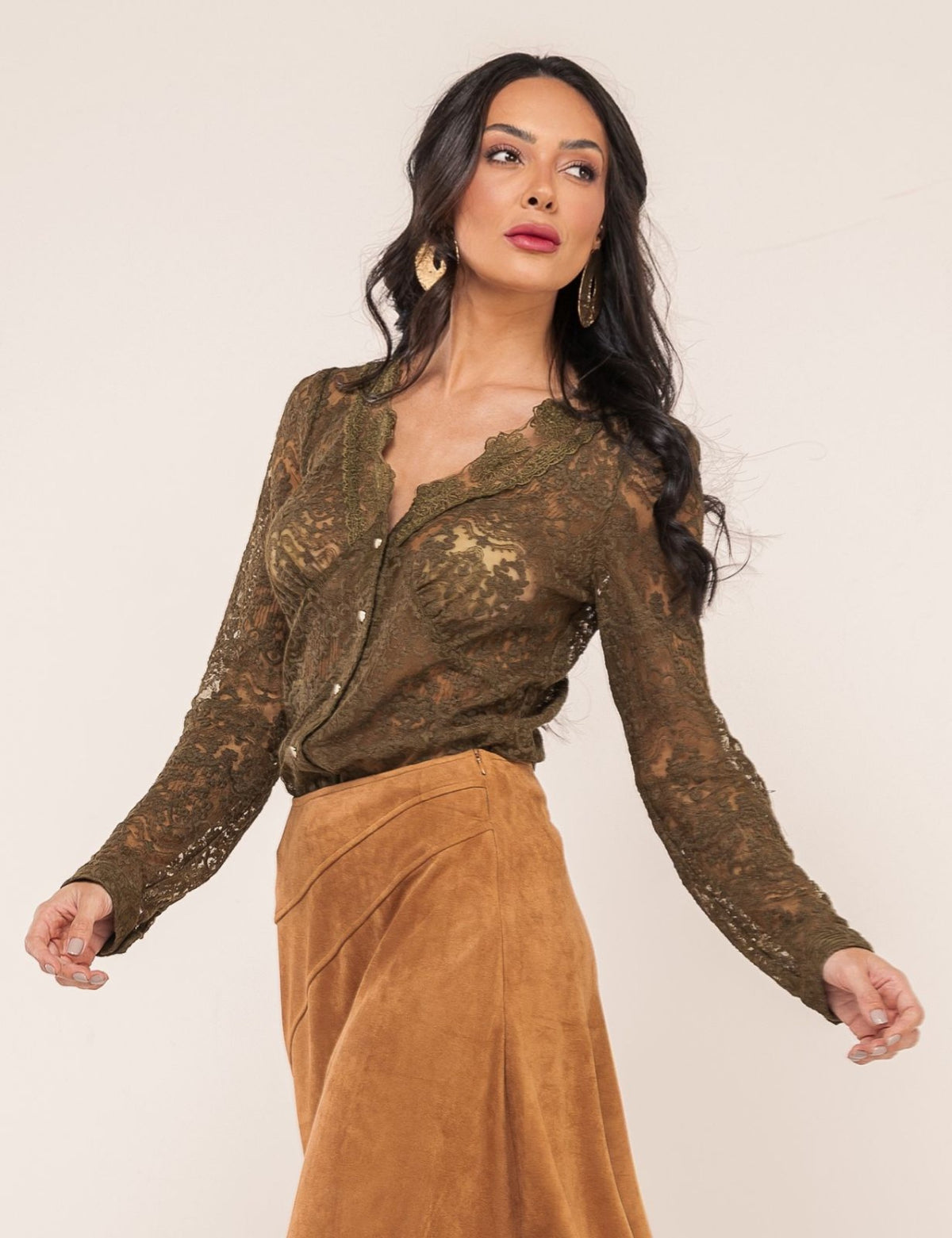 Camisa em Renda Alessandra - Verde Oliva