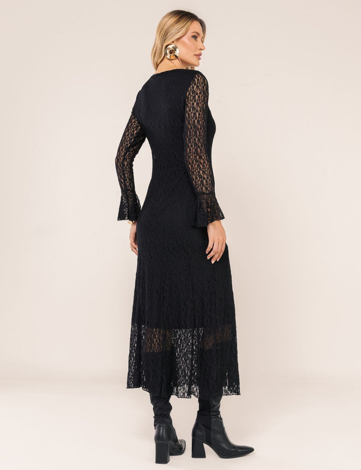 Vestido em Renda Sabrina - Preto