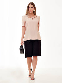 Blusa Mamorena em Viscolinho com Trança no Busto