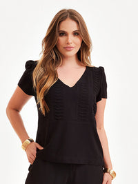 Blusa Mamorena em Viscolinho de Manga Curta com Detalhes em Pregas