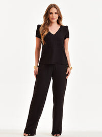 Blusa Mamorena em Viscolinho de Manga Curta com Detalhes em Pregas