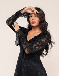 Vestido em Renda Lavínia - Preto