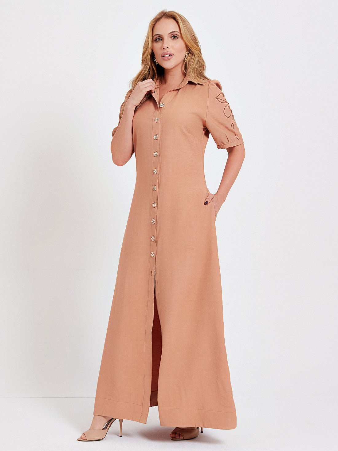 Chemise Mamorena Longo em Liocel de Manga Curta com Bordado