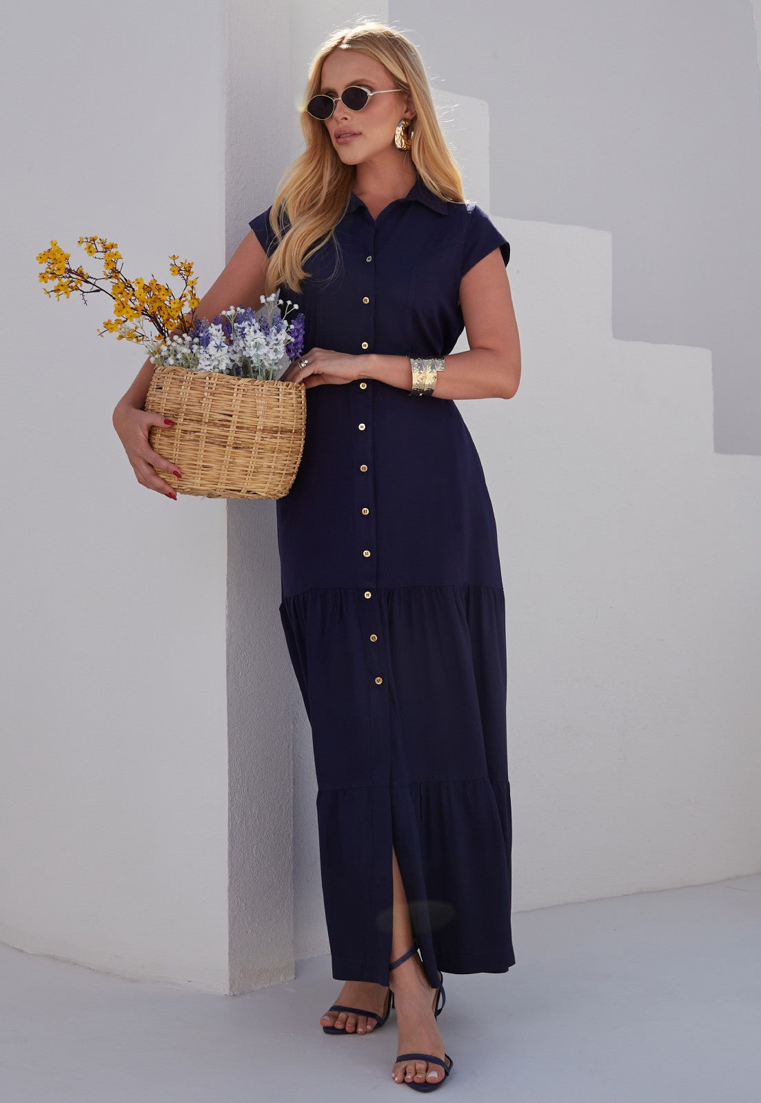 Chemise Mamorena Longuete em Viscose Sarjada com Fivelas na Cintura