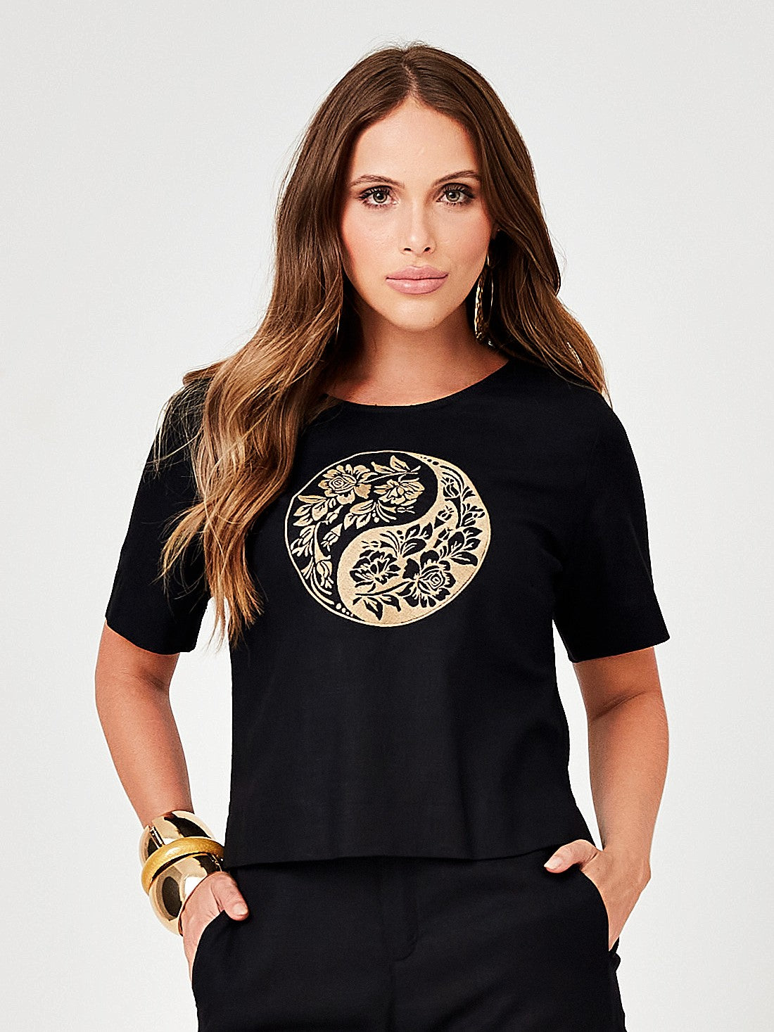 Conjunto Mamorena Blusa e Calça em Linho com Elastano com Bordado de Máquina na Frente