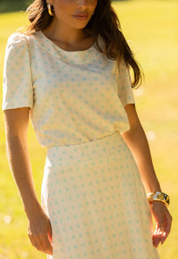 Conjunto Mamorena Blusa Manga Curta e Saia Godê Midi em Viscose com Linho de Poa