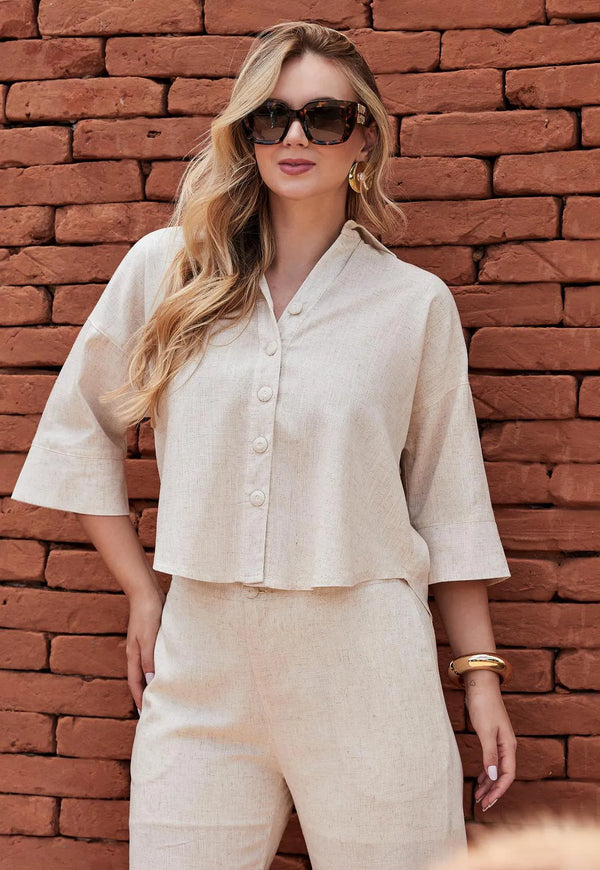 Conjunto Mamorena Camisa Manga Curta e Calça Reta em Linho com Prega Fêmea nas Costas