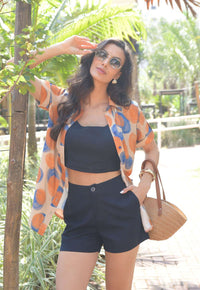 Conjunto Mamorena de Blusa e Short em Linho com Elastano e Camisa em Viscose Estampada