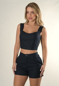 Conjunto Mamorena de Blusa e Short em Linho com Elastano e Camisa em Viscose Estampada