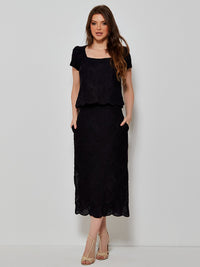 Conjunto Mamorena de Blusa Manga Curta e Saia Midi em Laise