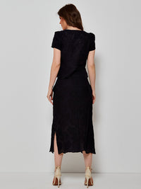 Conjunto Mamorena de Blusa Manga Curta e Saia Midi em Laise