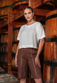 Conjunto Mamorena de Blusa Manga Curta em Viscolinho e Bermuda em Linho