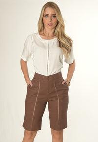 Conjunto Mamorena de Blusa Manga Curta em Viscolinho e Bermuda em Linho