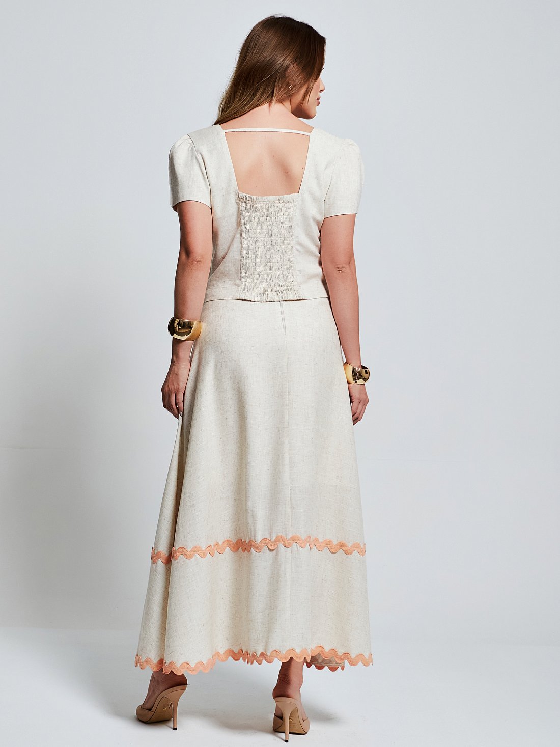 Conjunto Mamorena em Linho sem Elastano de Blusa e Saia Gode com Sianinha