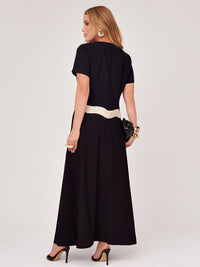 Conjunto Mamorena em Liocel de Blusa Manga Curta com Onda na Barra e Saia com Fenda Frontal