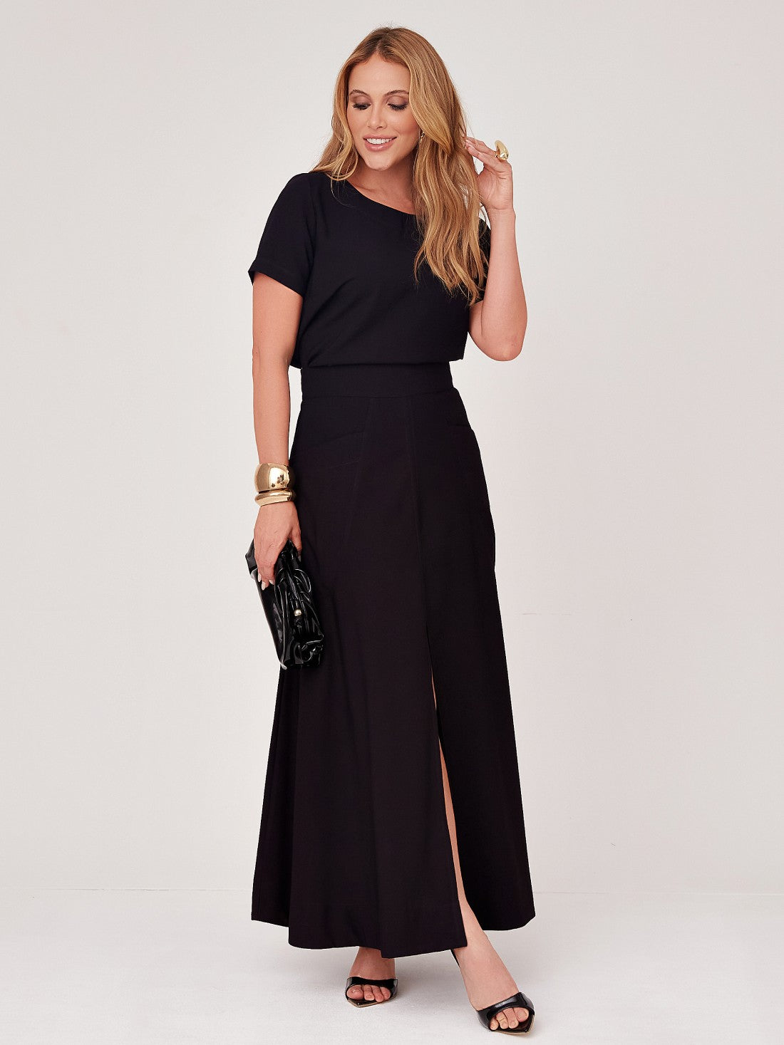 Conjunto Mamorena em Liocel de Blusa Manga Curta com Onda na Barra e Saia com Fenda Frontal