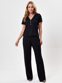 Conjunto Mamorena em Malha New Stardust de Blusa Manga Curta com Zíper no Decote e Calça Reta Com Cós de Elástico