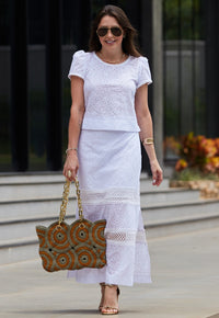 Conjunto Mamorena em Laise de Blusa e Saia com Fendas Laterais