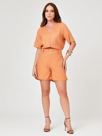 Conjunto Mamorena em Linho de Camisa com Tecido Bordado e Short Liso