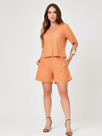 Conjunto Mamorena em Linho de Camisa com Tecido Bordado e Short Liso