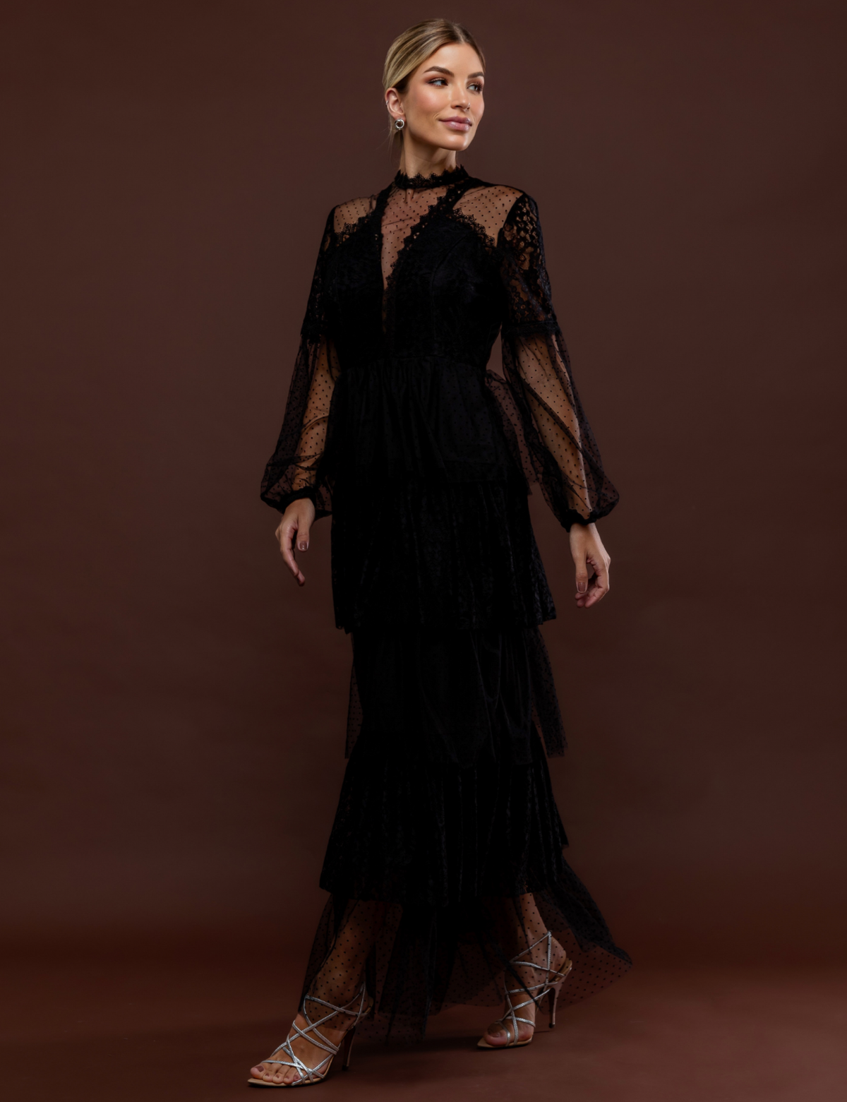 Vestido renda camadas Poliana - Preto