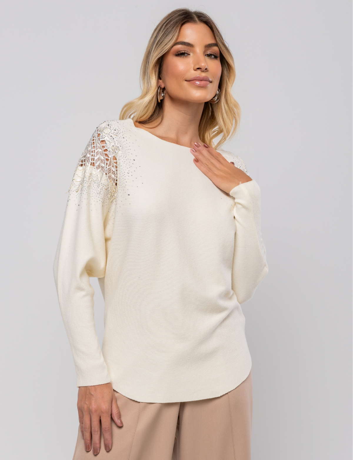 Blusa Modal Manga Morcego Grace - Off White