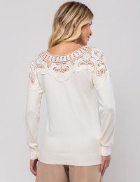 Blusa Modal com Aplicação Ana Liz - Creme