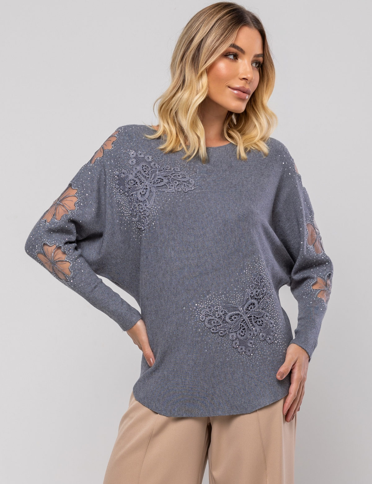 Blusa Aplique Borboleta Lucy - Cinza