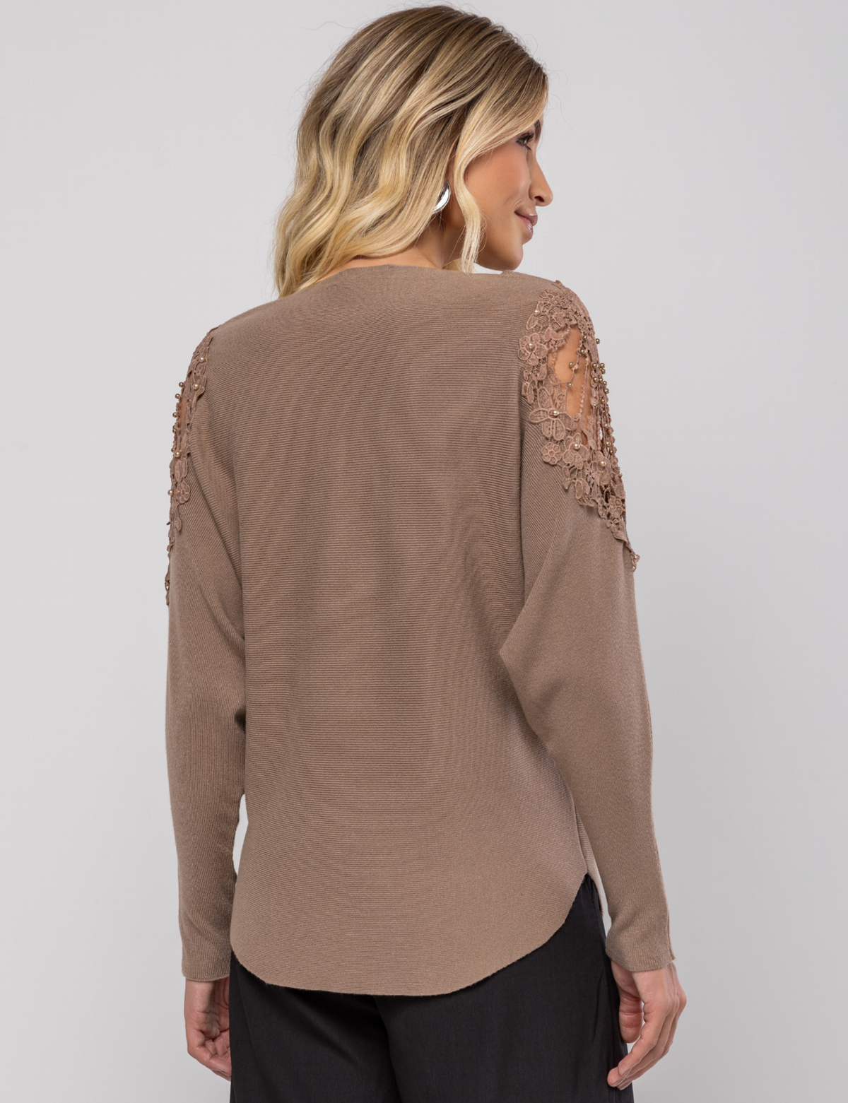 Blusa Manga Morcego Paula - Cáqui