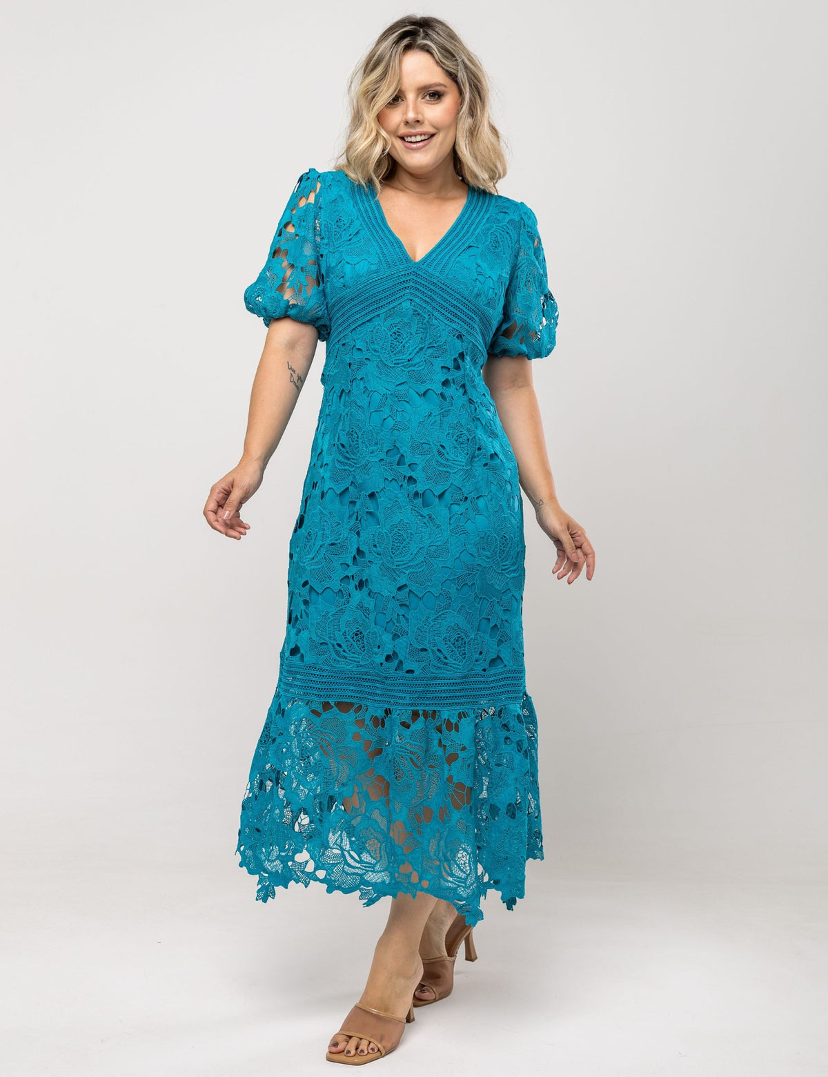 Vestido Midi Guipir Lorena - Verde