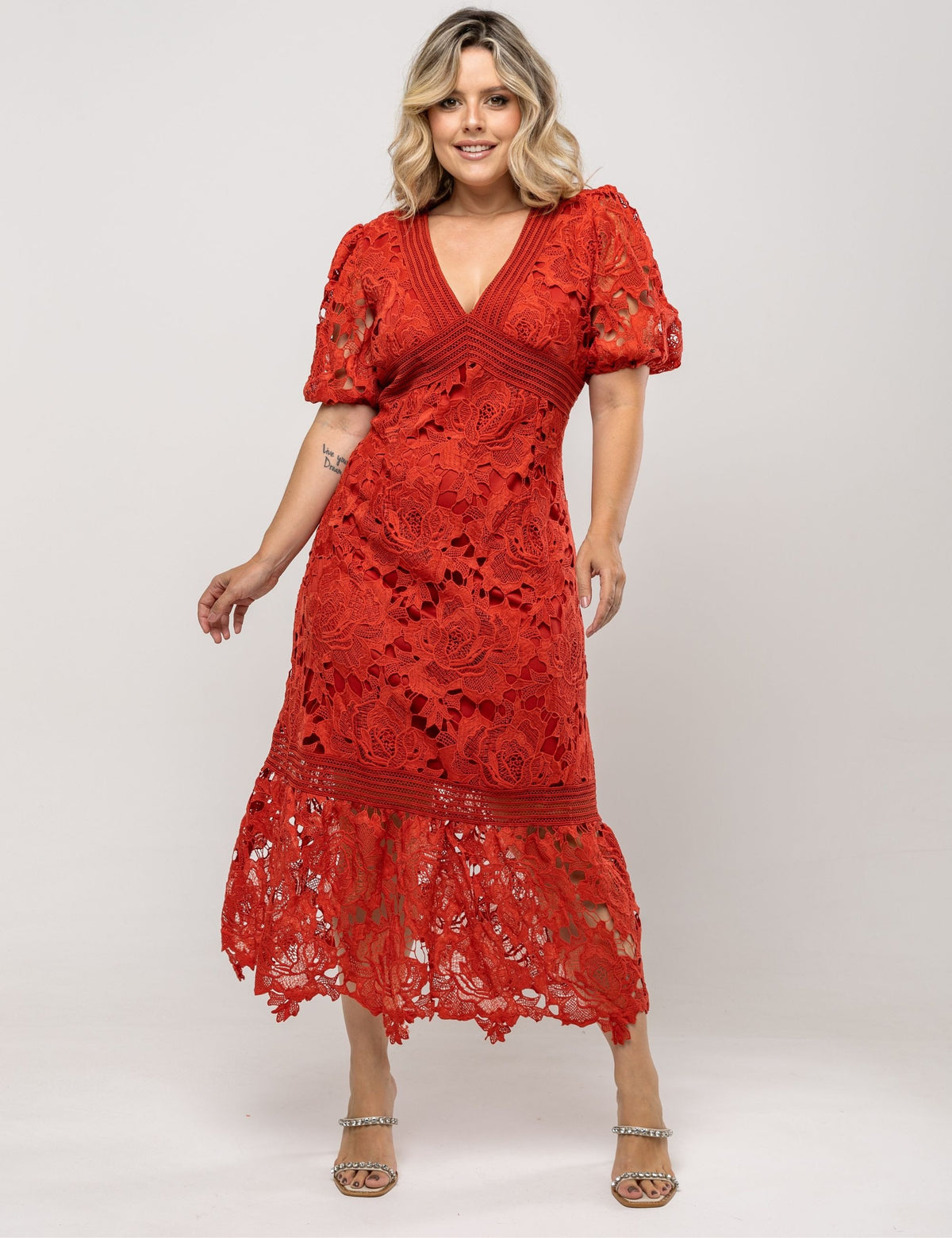 Vestido Midi Guipir Lorena Plus - Telha