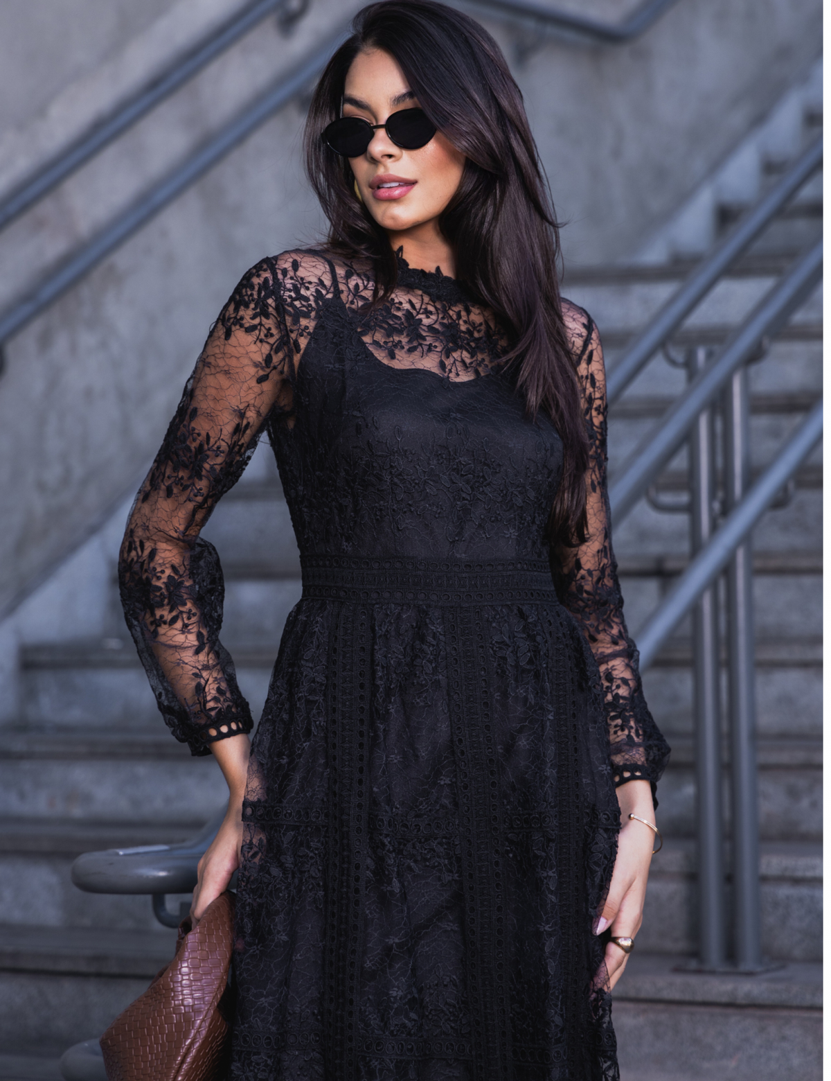 Vestido Renda Transparente Alana - Preto