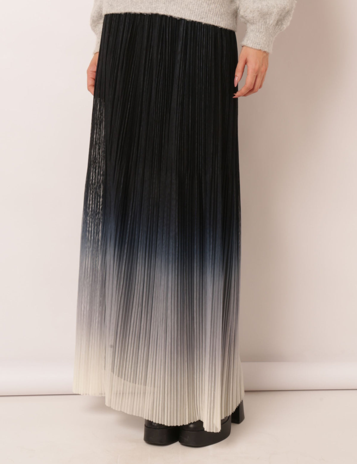 Saia Plissada Mayara - Azul Marinho