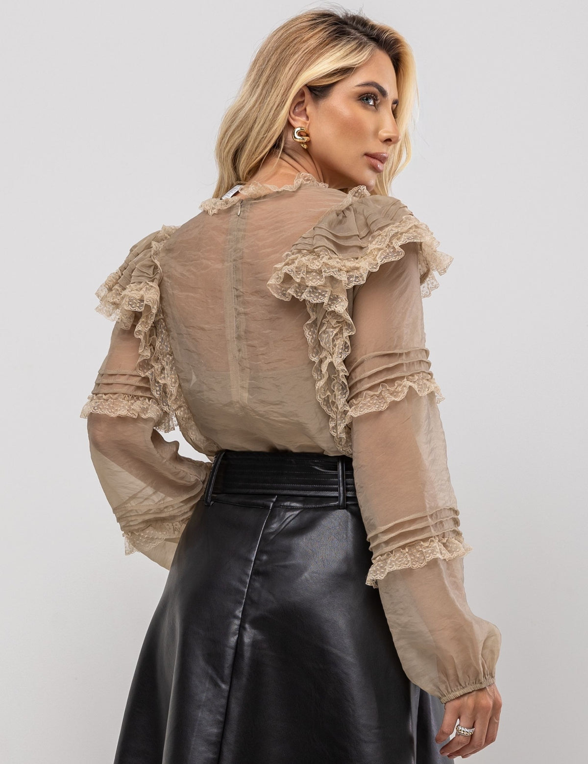 Blusa em Voil Laura - Bege