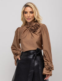 Blusa Detalhe Flores Margô - Cáqui