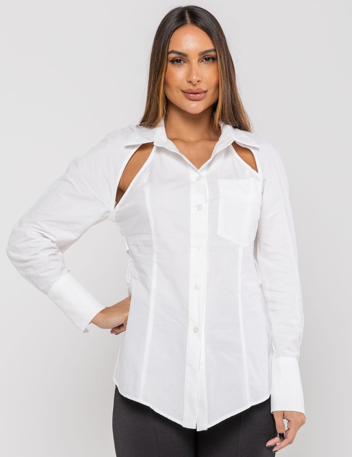 Camisa com Abertura nas Costas Laterais Raissa - Off White