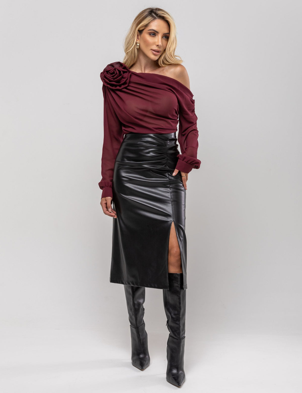 Saia Drapeada Silvia - Preta