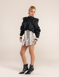 Short Saia  Couro PU - Preto