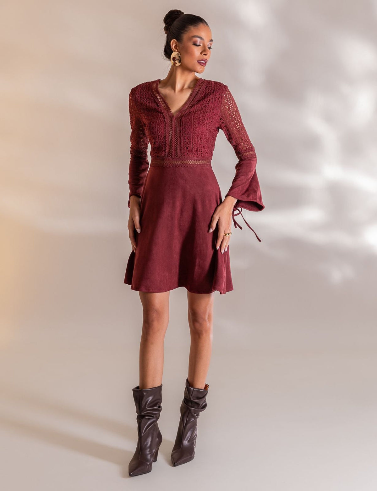 Vestido Curto Suede Vania - Vinho