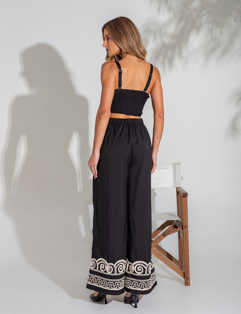 Conjunto de Calça e Cropped com Bordado Caroline - Preto