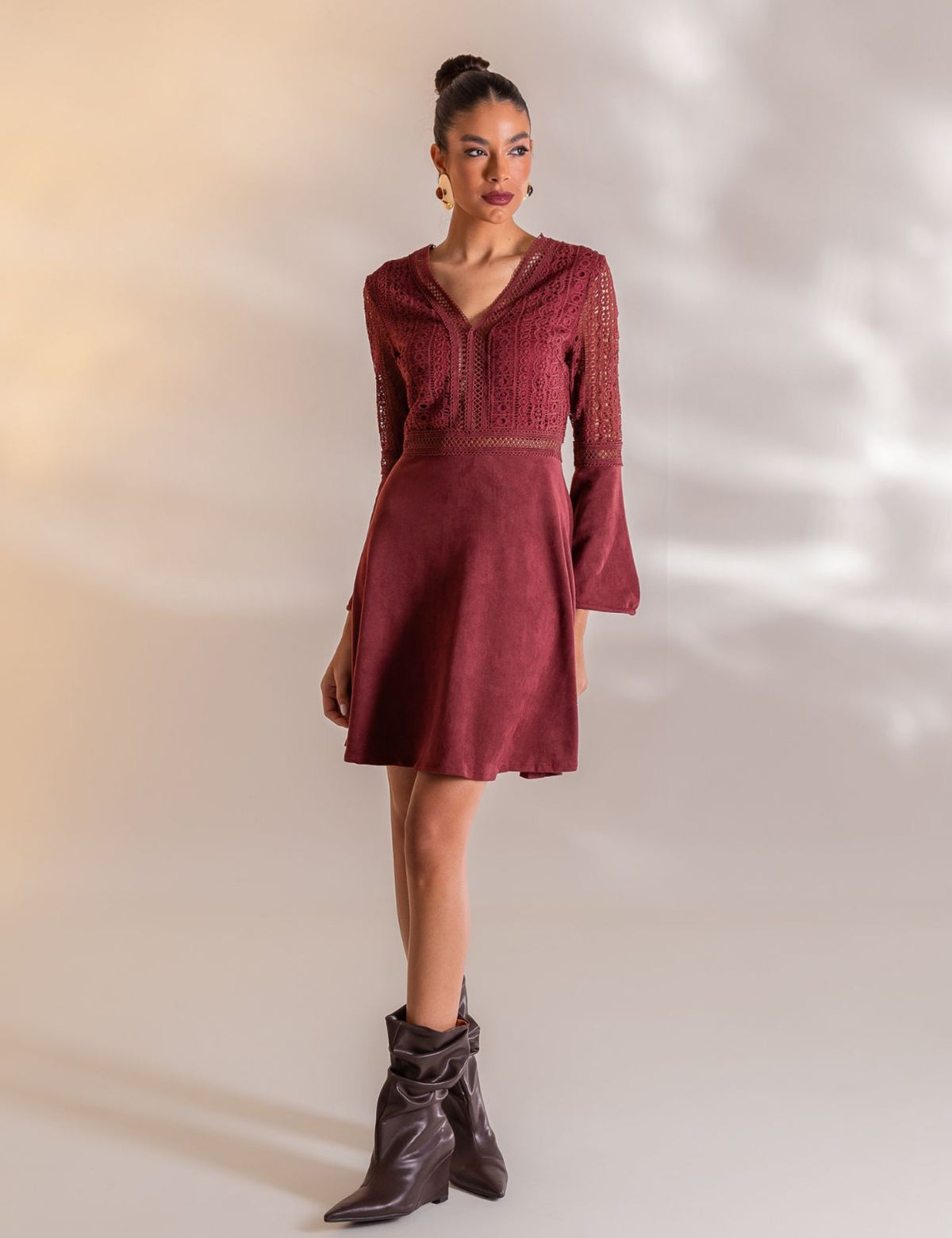 Vestido Curto Suede Vania - Vinho