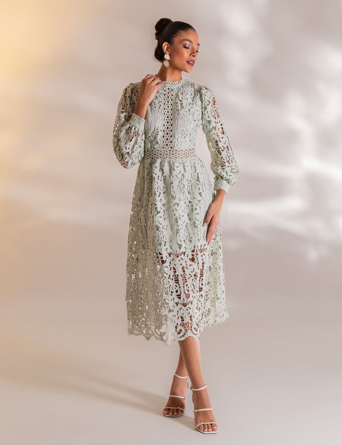 Vestido Midi Guipir Flora - Verde