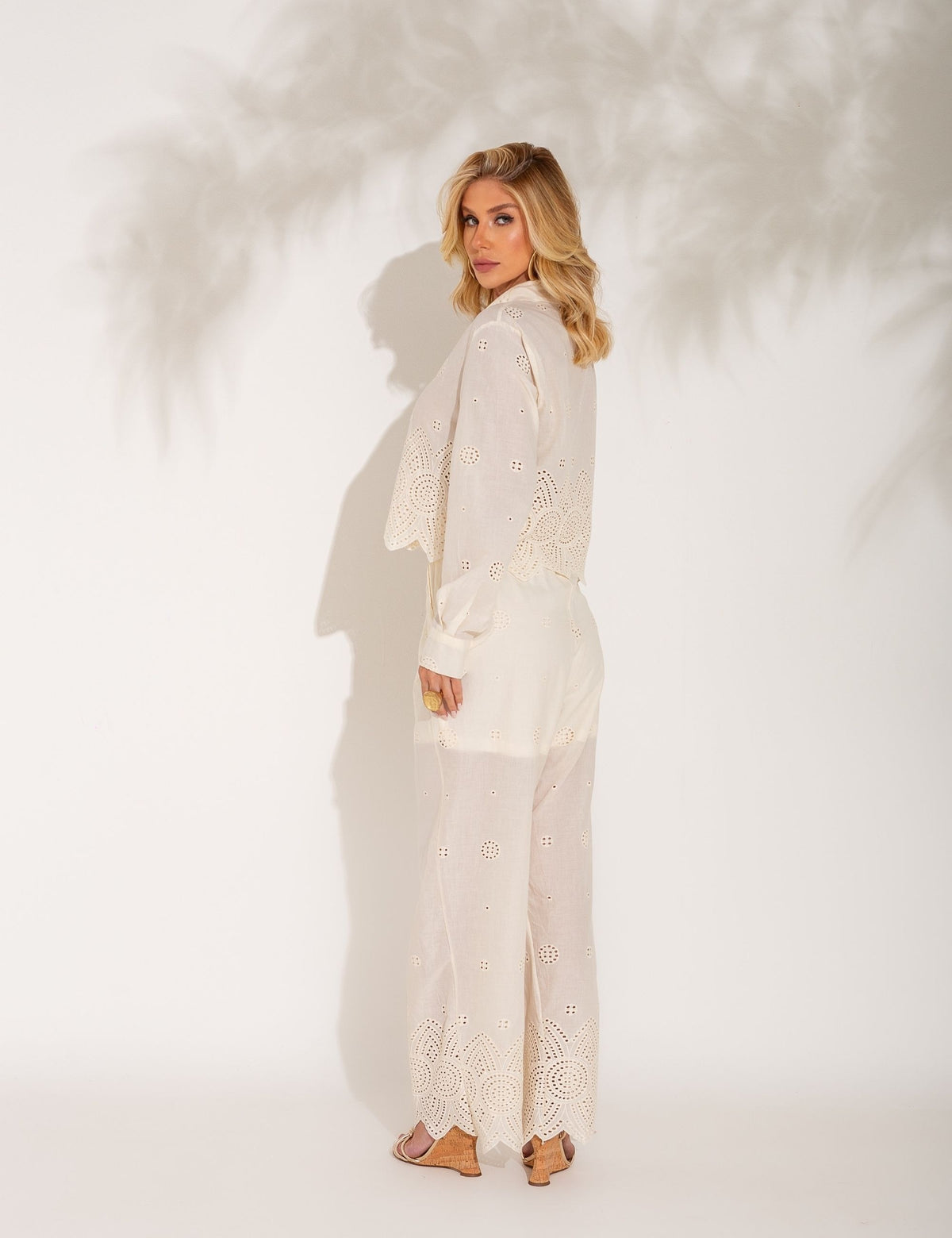 Conjunto de Algodão Bordado Betina - Bege