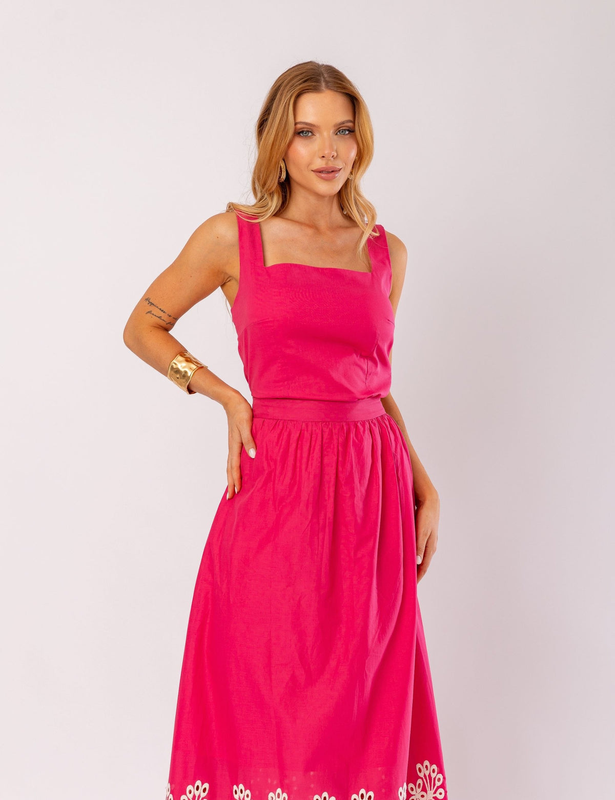 Conjunto de Algodão com Saia Bordada Pamela -  Rosa