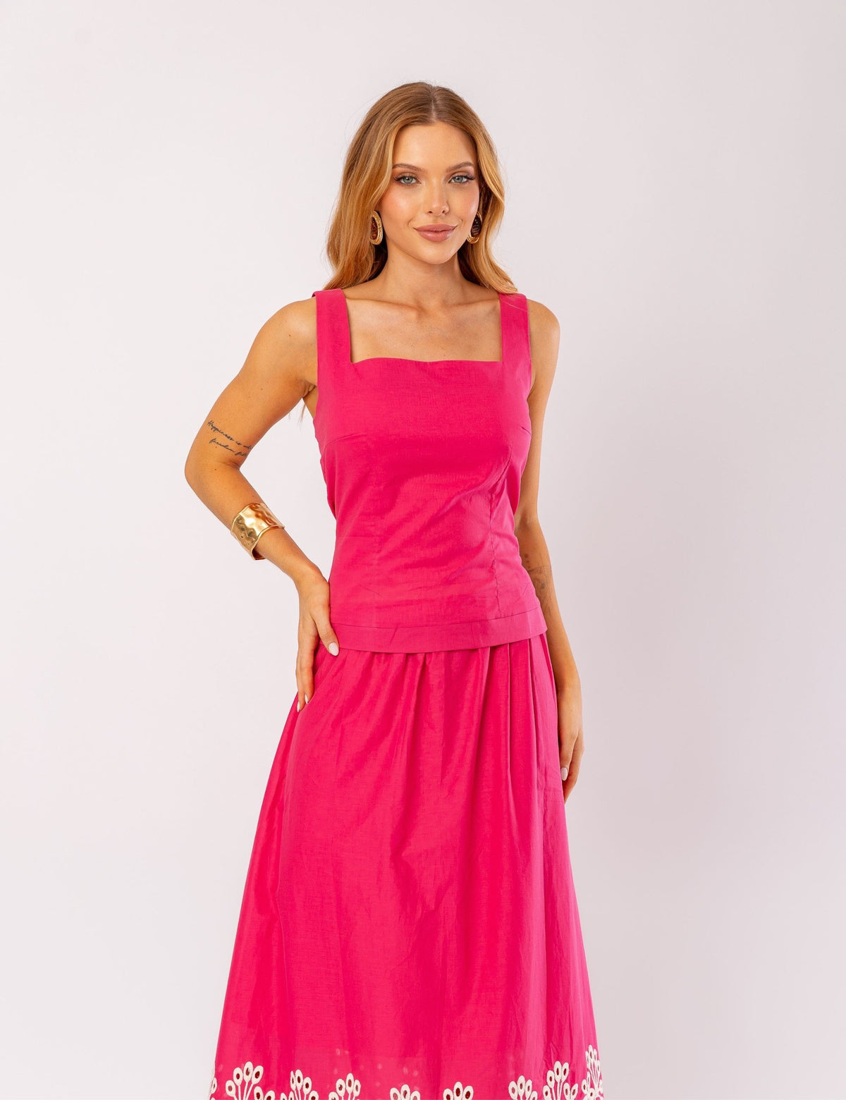 Conjunto de Algodão com Saia Bordada Pamela -  Rosa