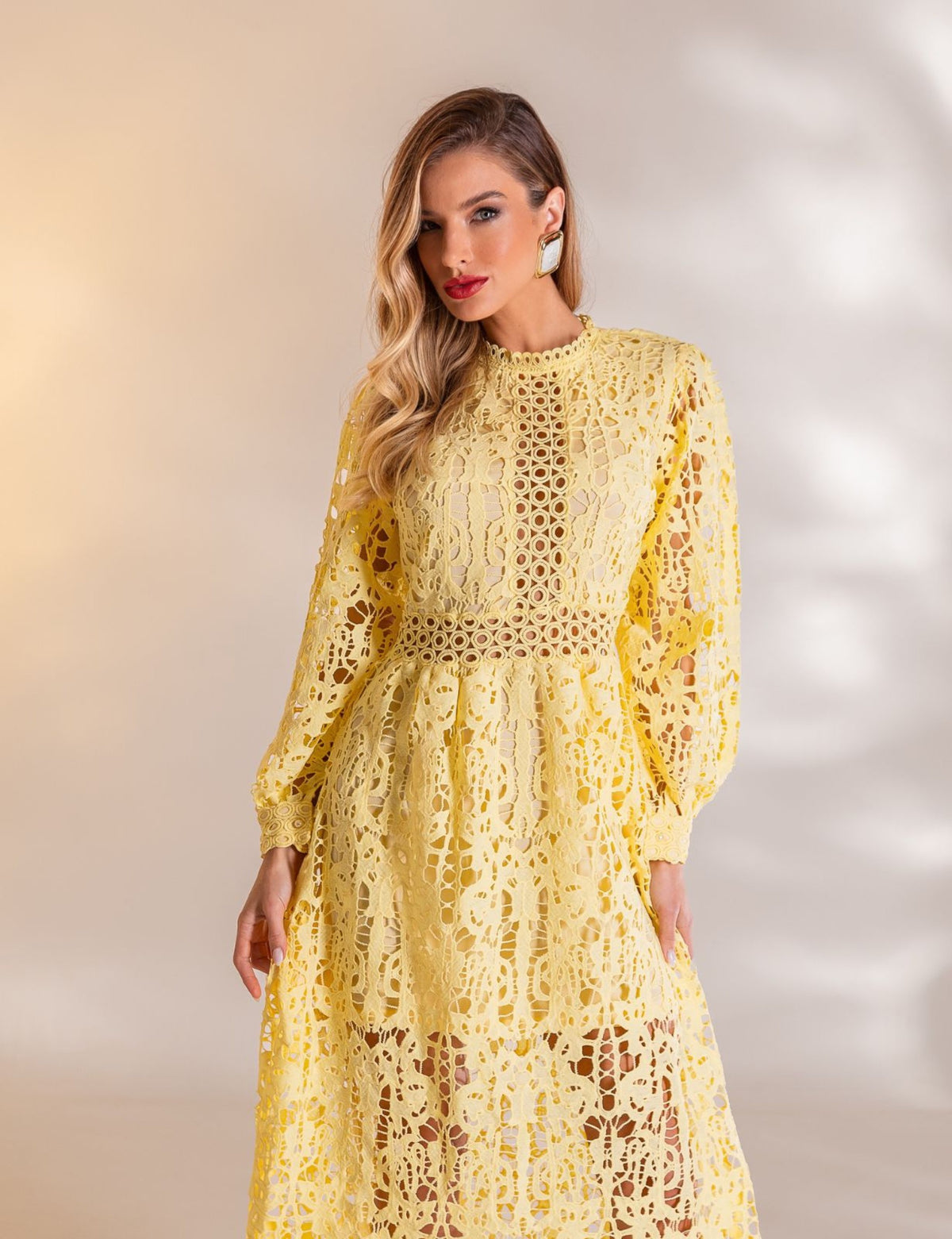 Vestido Midi Guipir Flora - Amarelo